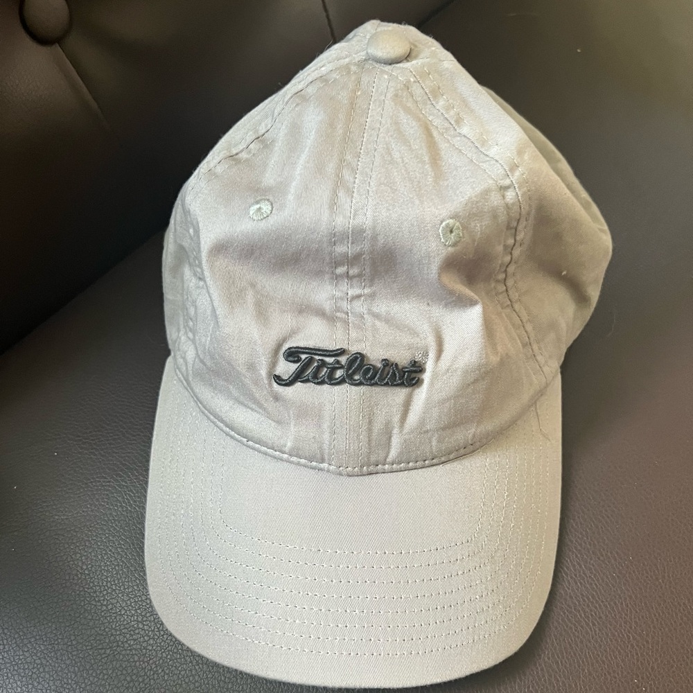 Titleist Men's Nantucket Lightweight Hat Grey/Black